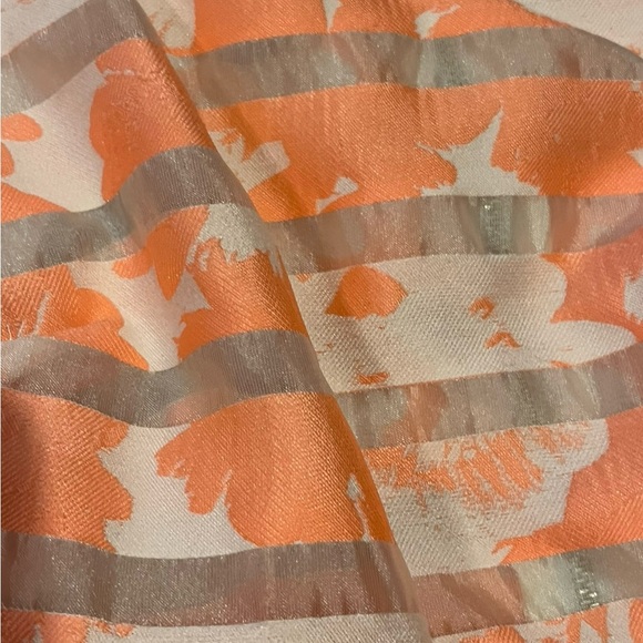 BEBE sheer Floral Crop Top- White stripe florall Eras Tour top - concert top xxs - Picture 3 of 4